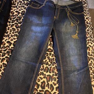 Women’s jeans